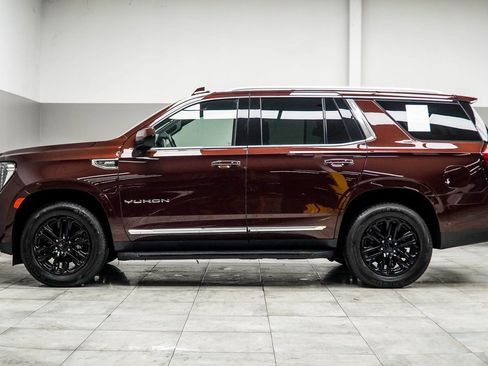 Used 2023 GMC Yukon SLT RWD image 11