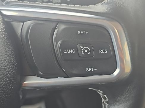 Used 2023 Jeep Wrangler Unlimited Sahara w/ Cold Weather Group AWD/4WD image 13