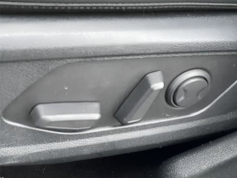 Used 2025 Kia Sportage X-Line image 24