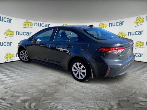 Certified 2023 Toyota Corolla LE image 3