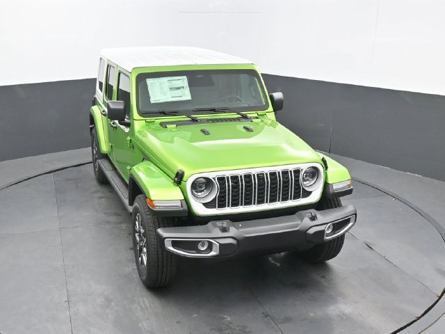 New 2026 Jeep Wrangler Unlimited Sahara w/ Whitecap Package AWD/4WD image 53