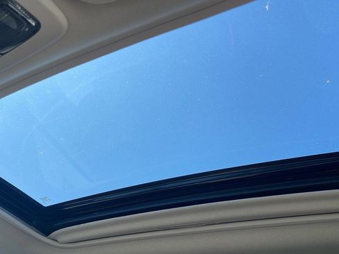 Used 2019 Subaru Outback 2.5i Limited w/ Popular Package #2 image 27