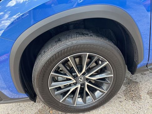 Used 2025 Lexus NX 250 FWD w/ Accessory Package (2T) image 11