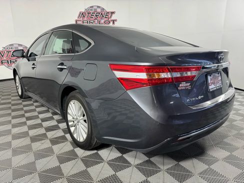 Used 2013 Toyota Avalon Limited image 27