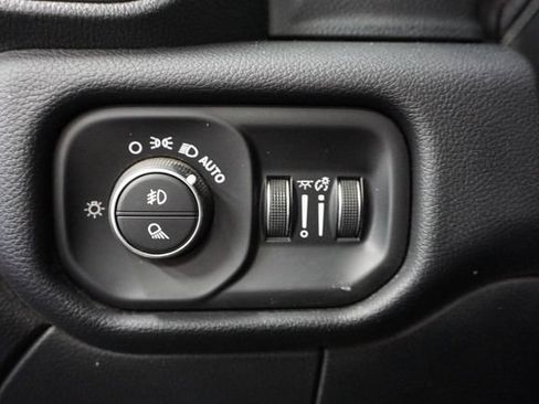 Used 2024 RAM 2500 Rebel AWD/4WD image 10