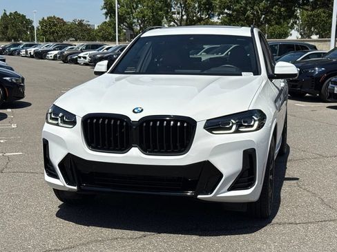 Used 2024 BMW X3 sDrive30i w/ M Sport Package RWD image 3