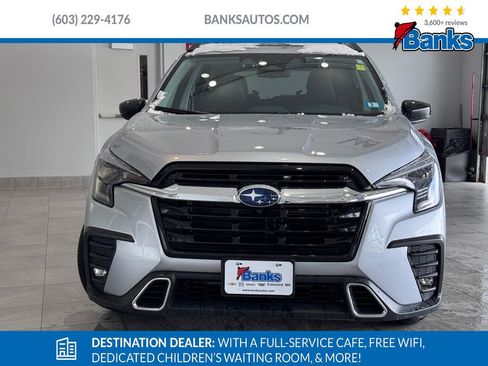 Used 2024 Subaru Ascent Touring image 3