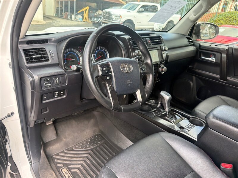 Used 2015 Toyota 4Runner TRD Pro AWD/4WD image 16