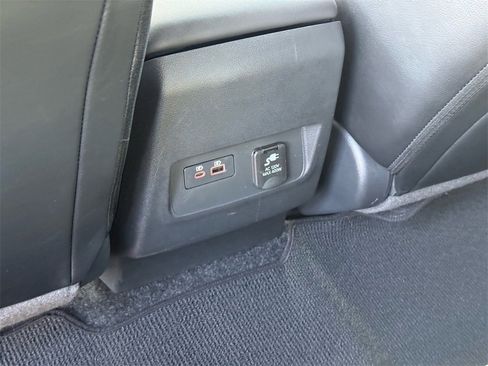 Used 2024 Nissan Frontier PRO-4X w/ Pro Premium Package image 17