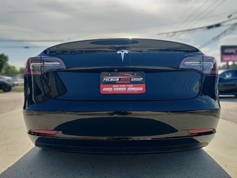 Used 2021 Tesla Model 3 Standard Range Plus RWD image 5