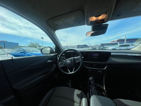 Used 2025 Buick Encore GX Preferred image 34