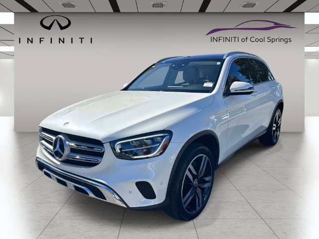 Used 2021 Mercedes-Benz GLC 300 4MATIC image 3