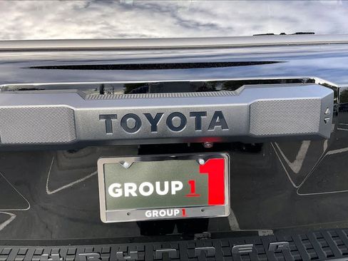 New 2026 Toyota 4Runner SR5 image 15