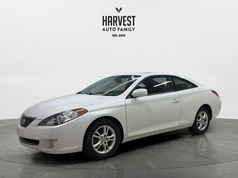 Used 2004 Toyota Solara SE Sport FWD image 1