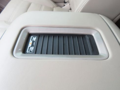 Used 2016 GMC Yukon XL Denali w/ Open Road Package image 12