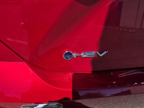 Used 2025 Toyota Camry LE FWD image 29