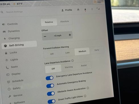 Used 2021 Tesla Model 3 Standard Range Plus RWD image 18