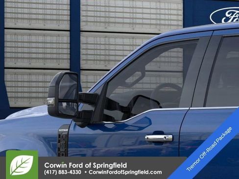New 2026 Ford F250 Platinum w/ Tremor Off-Road Package image 23