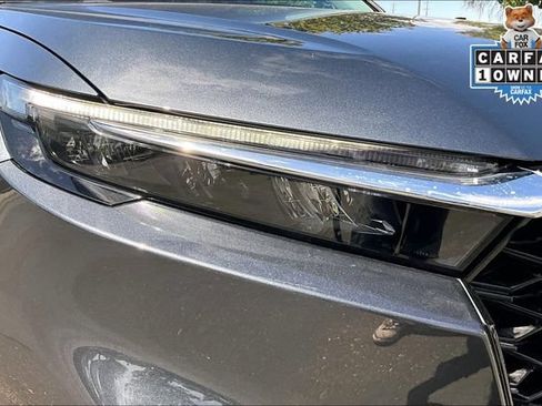 Certified 2024 Honda CR-V EX image 29