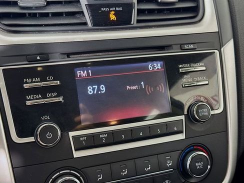 Used 2018 Nissan Altima 2.5 S w/ S Convenience Package image 17