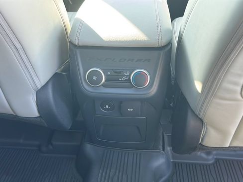 New 2026 Ford Explorer Active w/ Active Comfort Package AWD/4WD image 28