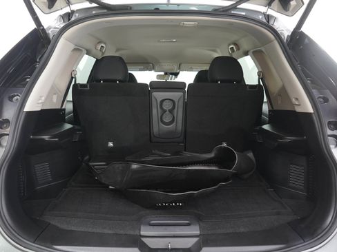 Used 2020 Nissan Rogue SV AWD/4WD image 9