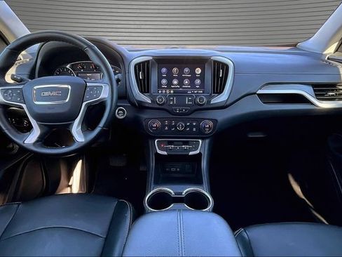 Used 2023 GMC Terrain SLT AWD/4WD image 7
