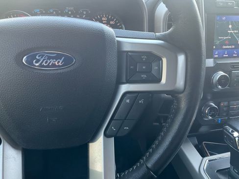 Used 2019 Ford F150 Lariat w/ Equipment Group 502A Luxury AWD/4WD image 20