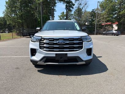 Used 2025 Ford Explorer Active