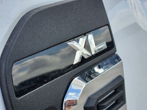 New 2026 Ford F250 XL AWD/4WD image 9