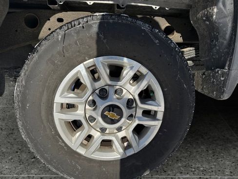 Certified 2025 Chevrolet Silverado 2500 W/T w/ WT Convenience Package image 14