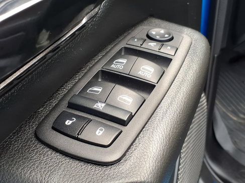 Certified 2023 RAM 1500 Big Horn AWD/4WD image 12
