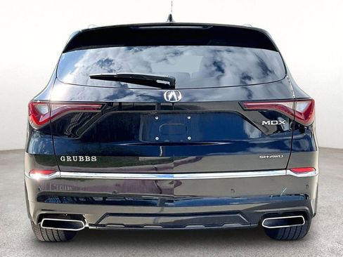 Used 2025 Acura MDX SH-AWD w/ Advance Package image 4