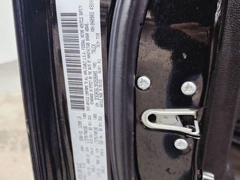 Used 2019 RAM 3500 Tradesman w/ Chrome Appearance Group image 44