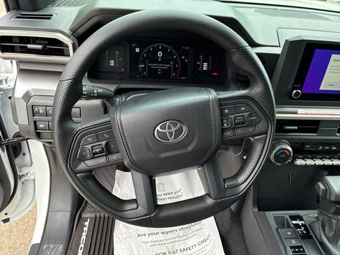 New 2026 Toyota Tacoma SR5 AWD/4WD image 22