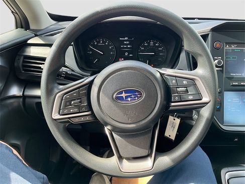 Used 2025 Subaru Impreza 2.0i image 11