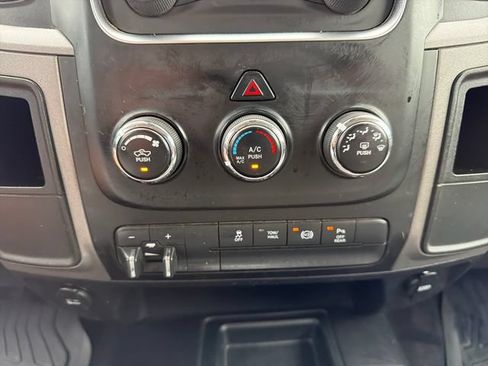 Used 2016 RAM 2500 Tradesman w/ Chrome Appearance Group AWD/4WD image 14