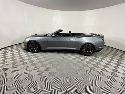 Used 2021 Chevrolet Camaro ZL1 image 3