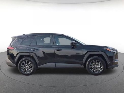 Used 2026 Toyota RAV4 XLE Premium AWD/4WD image 4