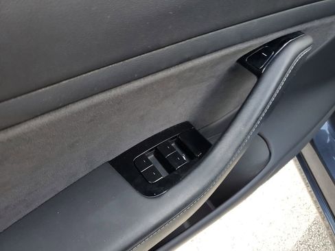 Used 2019 Tesla Model 3 Long Range AWD/4WD image 17