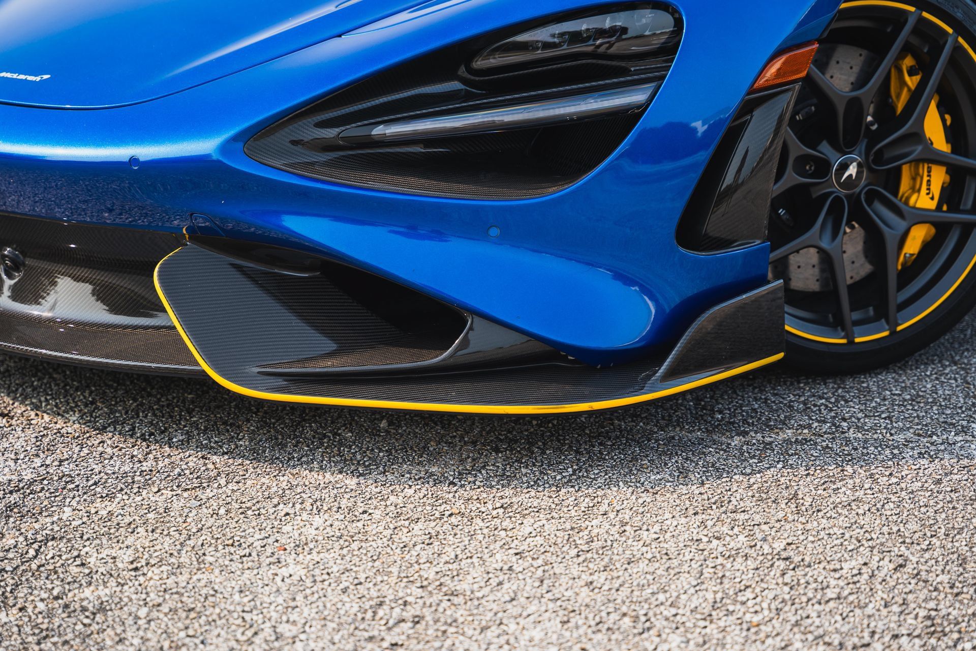 Used 2022 McLaren 765LT RWD image 8