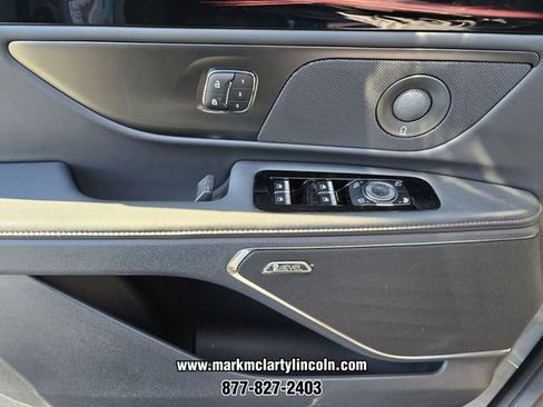 New 2026 Lincoln Nautilus Reserve image 23