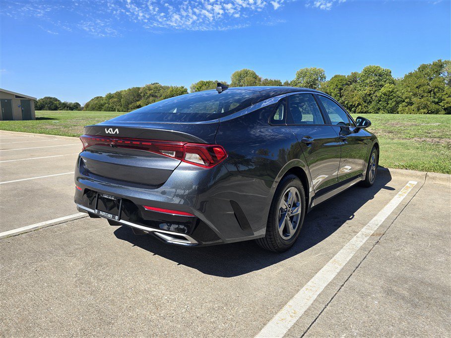 Used 2022 Kia K5 LXS FWD image 6