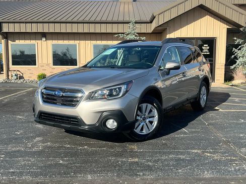 Used 2019 Subaru Outback 2.5i Premium w/ Protection Package #1 image 2