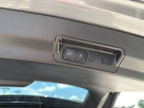 Used 2025 Ford Explorer Platinum w/ Ultimate Package AWD/4WD image 55