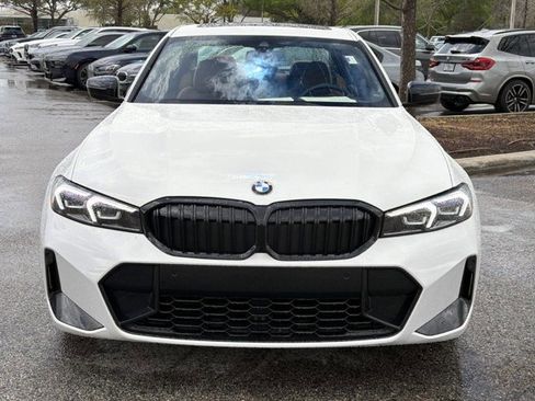Used 2025 BMW 330i Sedan w/ M Sport Package image 8