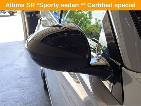 Certified 2023 Nissan Altima 2.5 SR FWD image 12