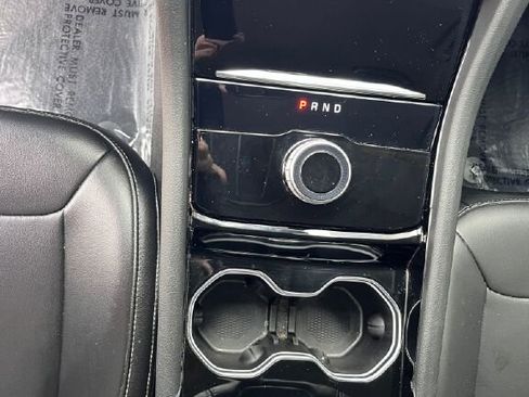 Used 2023 Jeep Grand Cherokee Limited image 21