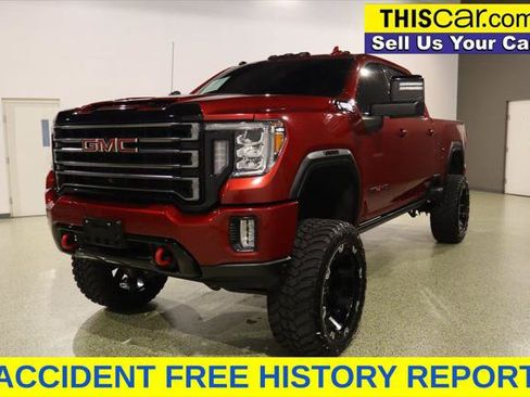Used 2022 GMC Sierra 2500 AT4 w/ AT4 Preferred Package AWD/4WD image 4