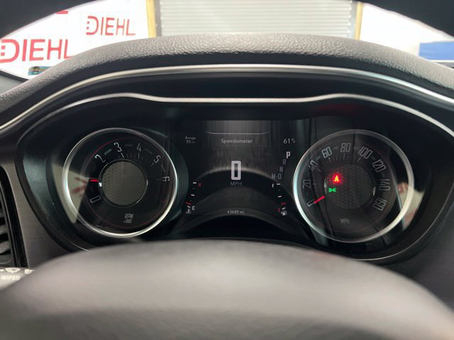 Used 2017 Dodge Challenger SXT RWD image 17